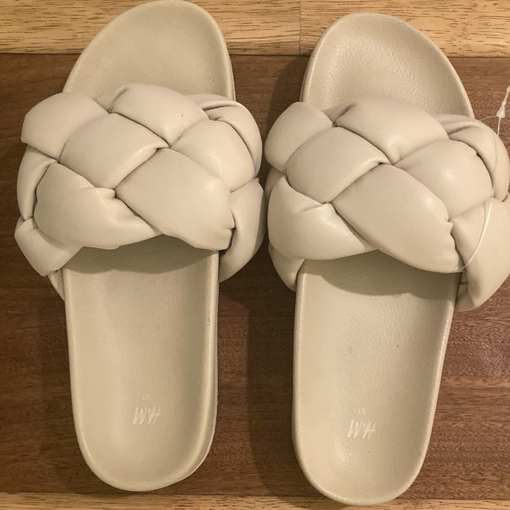 H&M Women's Sandals in Cream Braided Design